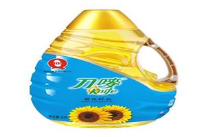 深圳市偉泰發（fā）餐飲管理（lǐ）有限公司-刀嘜葵花籽（zǐ）油