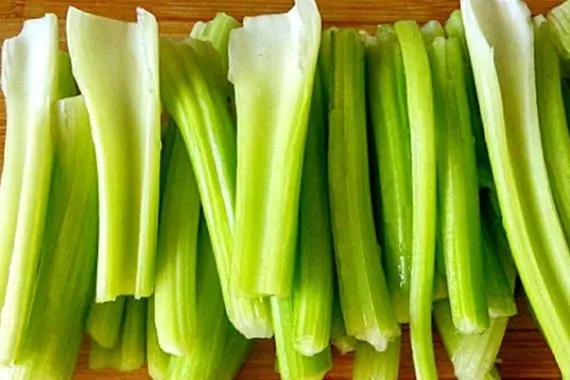 東莞蔬菜配送公司告訴你清熱去火（huǒ）的蔬（shū）菜有哪些（xiē）